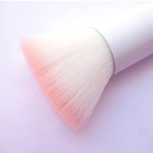 Wet n Wild Flat Top Brush